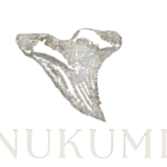 Nukumi logo tipo